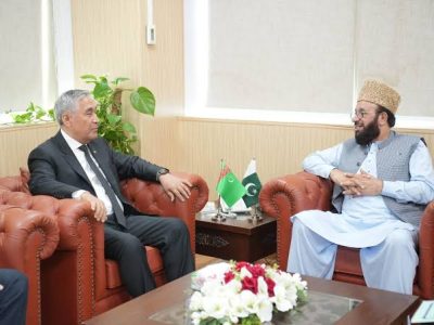 وزیر مذہبی امور سردار محمد یوسف سے ترکمانستان کے سفیر آتاجان مولاموف کی ملاقات