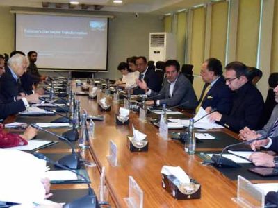 وزیرِ خزانہ کی زیرِ صدارت گیس کے شعبے میں اصلاحات سے متعلق اجلاس