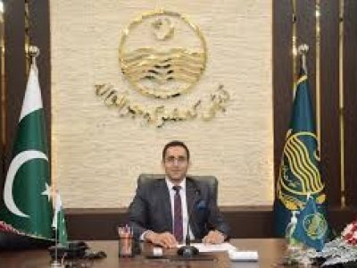 ڈپٹی کمشنرنوید احمد